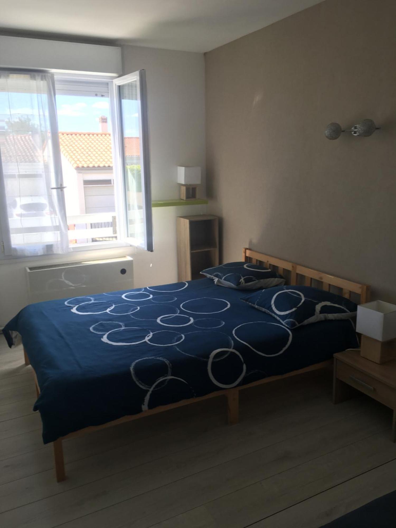Maison Avec Jacuzzi Βίλα Saintes Εξωτερικό φωτογραφία